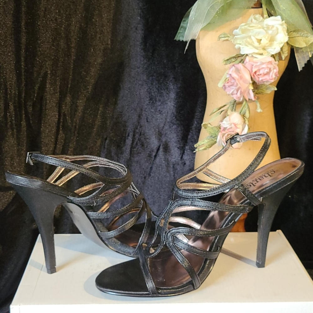 Charles David black 4 inch heels NWOT